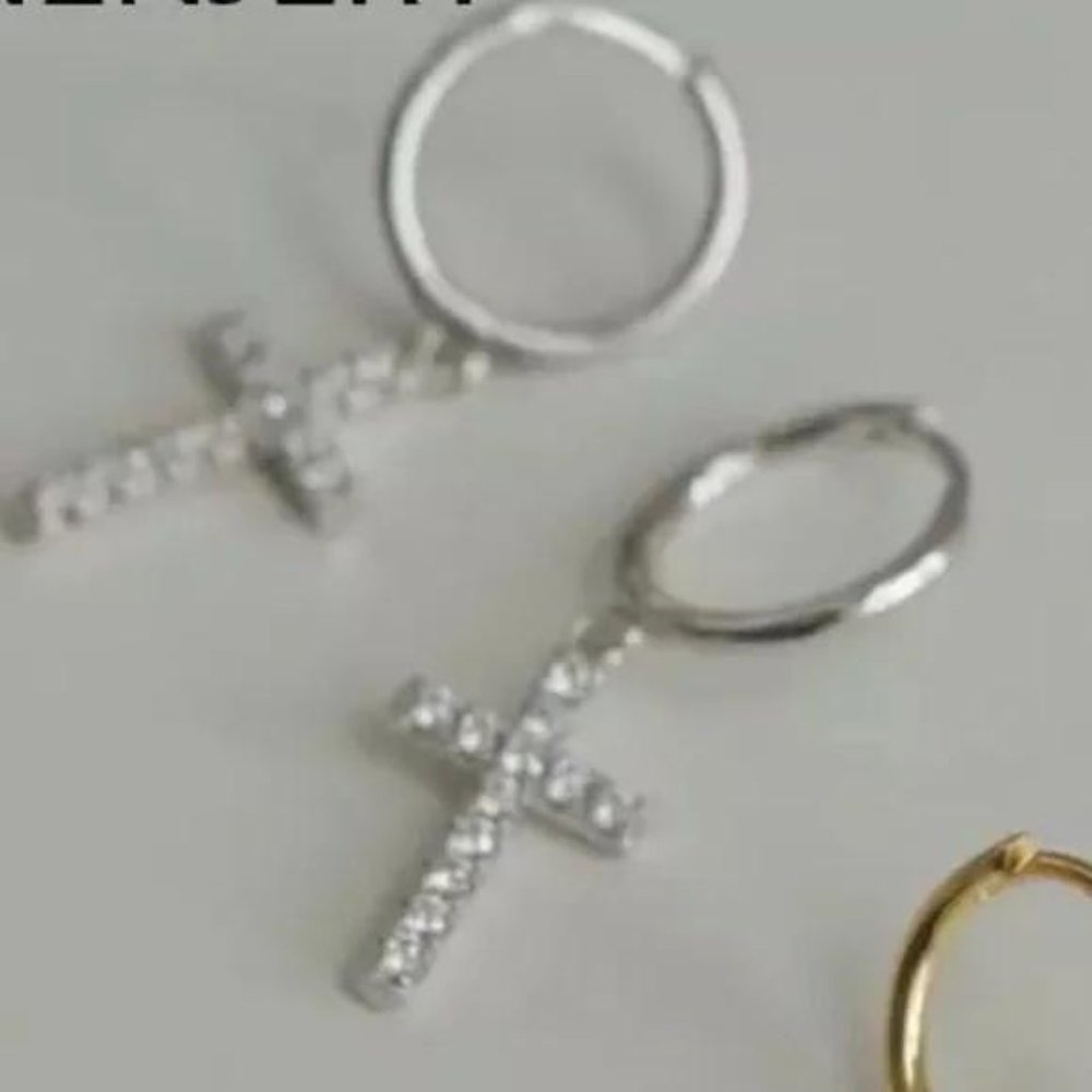 STERLING SILVER CROSS EARRINGS - Picture 4 of 4